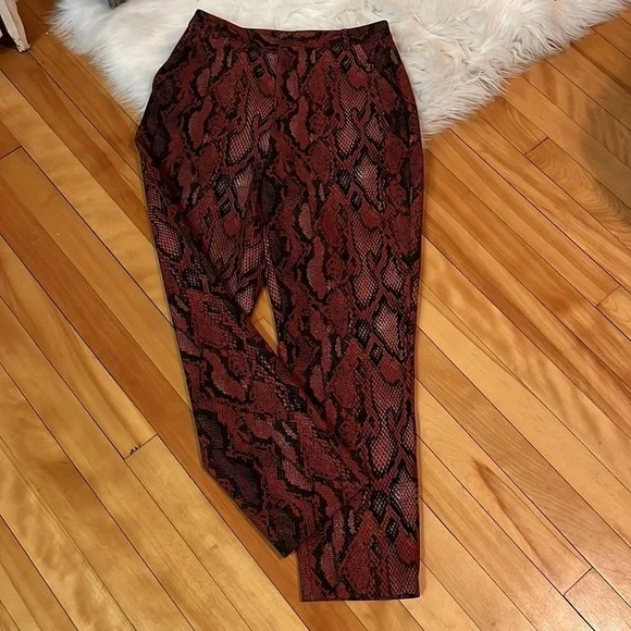 L’agence Ludivine Snakeskin Cropped Trouser Pant - Picture 7 of 11